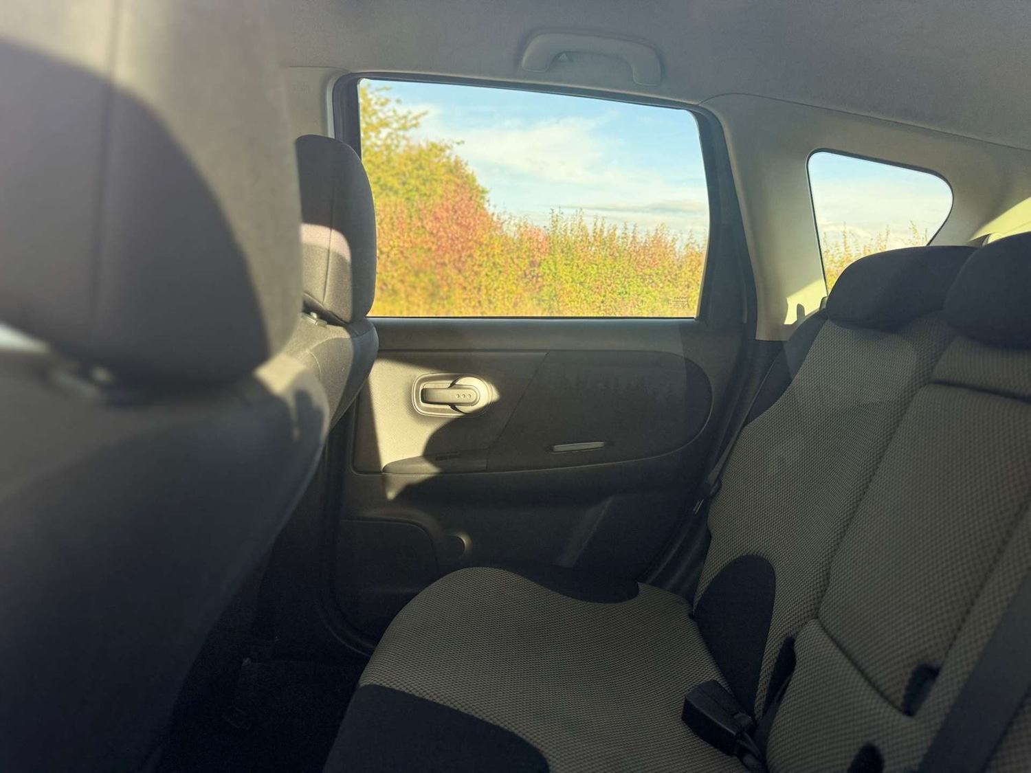 Used Nissan Note 2011 for sale - 77039150: Photo 11