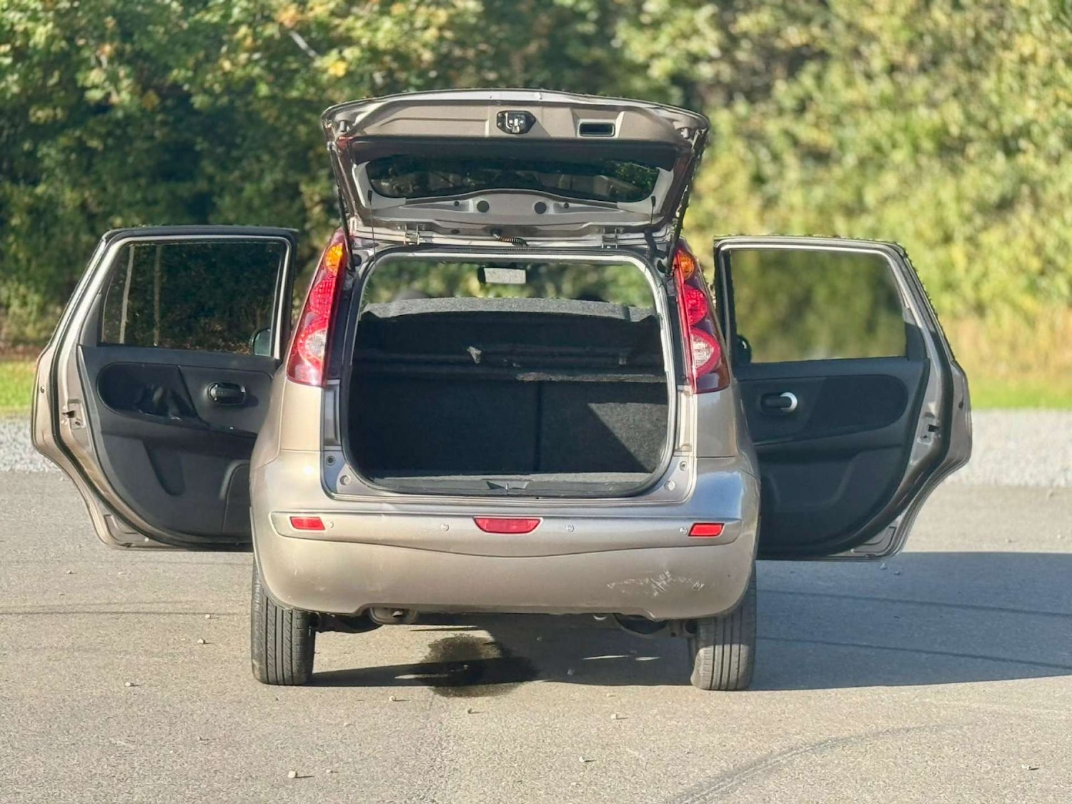 Used Nissan Note 2011 for sale - 77039150: Photo 7