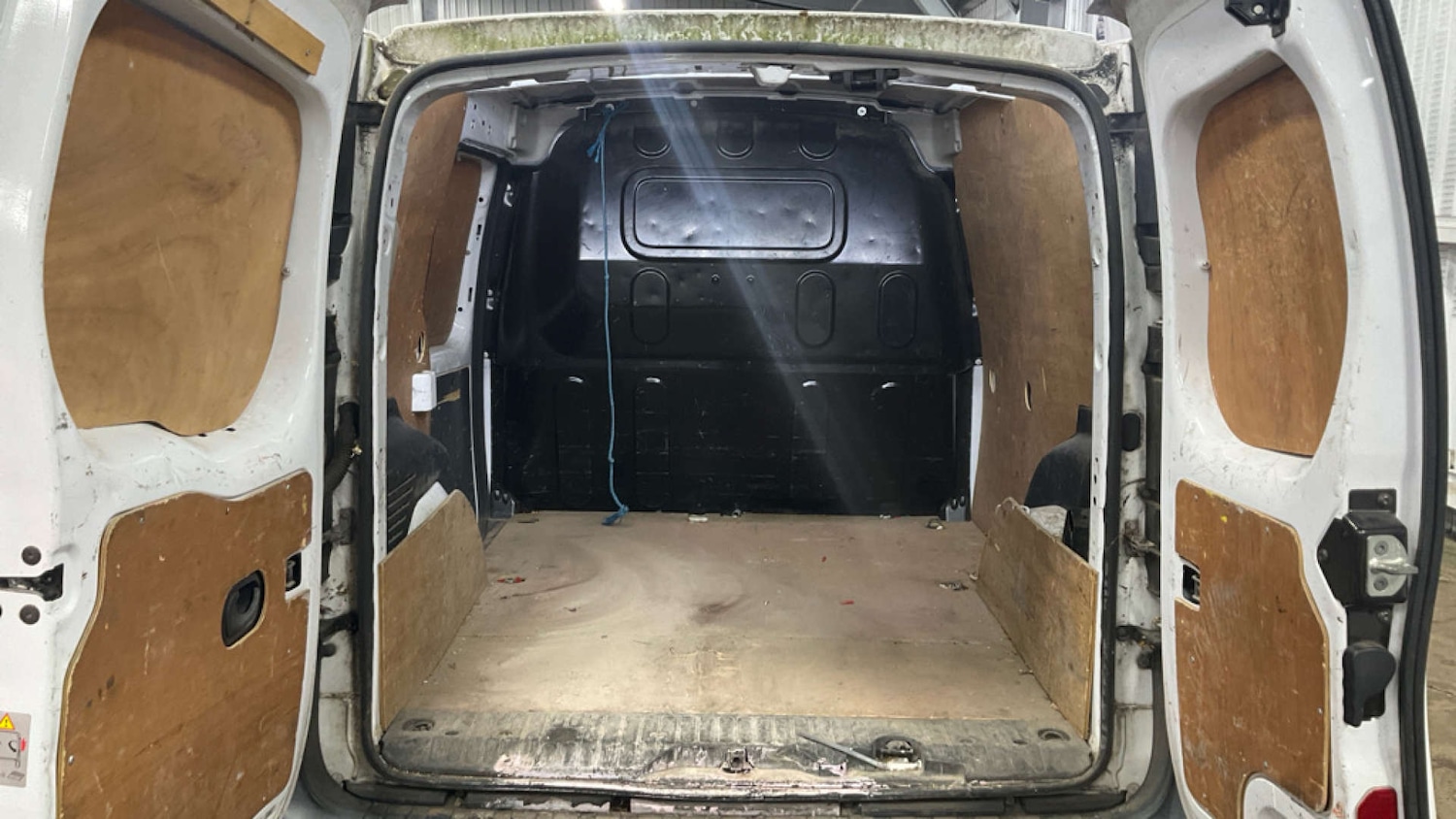 Used Renault Kangoo 2014 for sale - 76347360: Photo 5