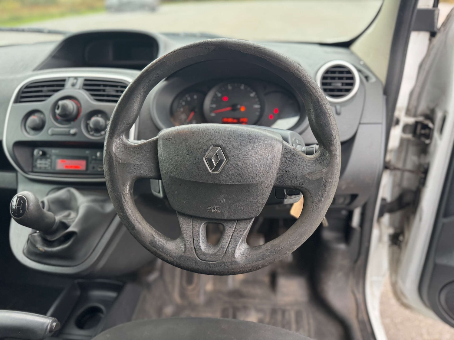 Used Renault Kangoo 2014 for sale - 76347360: Photo 8