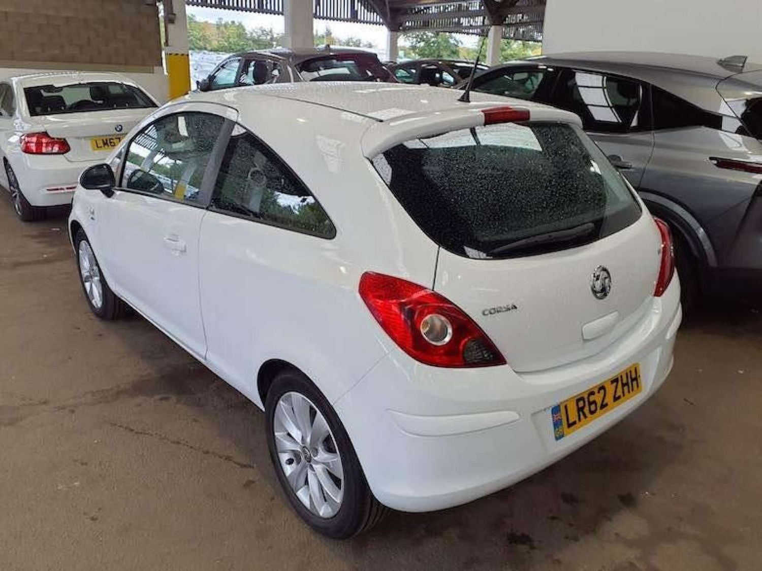 Used Vauxhall Corsa 2012 for sale - 76600692: Photo 3