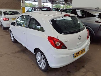 Used Vauxhall Corsa 2012 for sale - 76600692: Photo