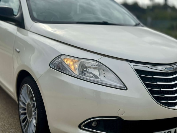 Used Chrysler Ypsilon 2012 for sale - 75463675: Photo 34