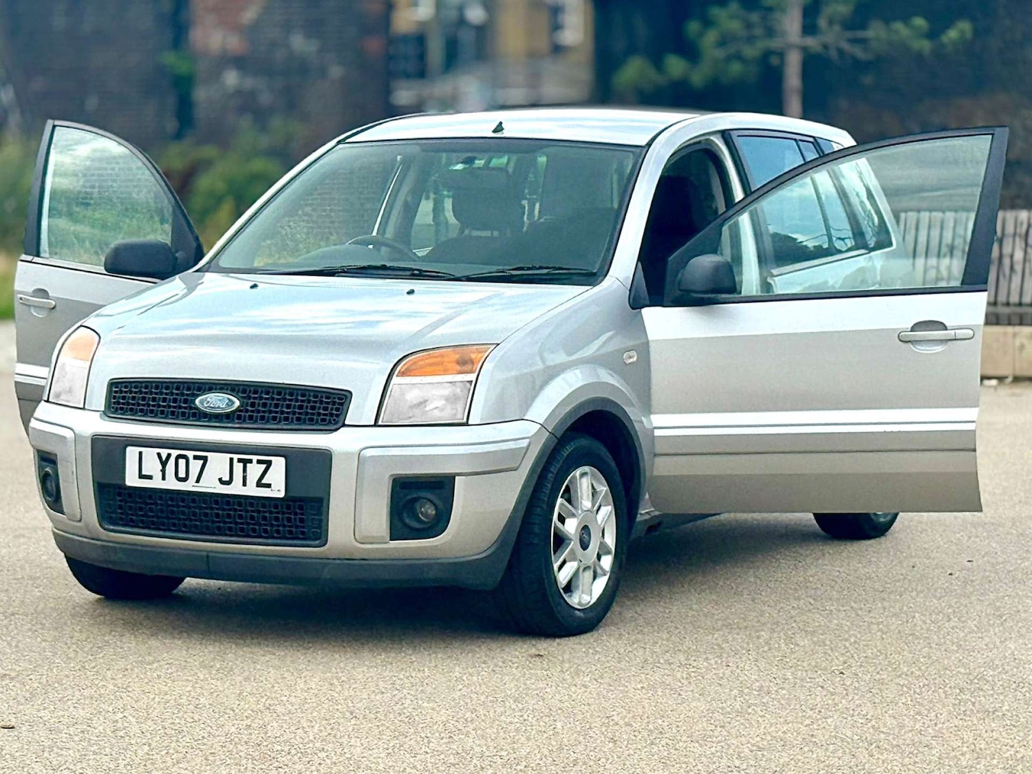 Used Ford Fusion 2007 for sale - 76601063: Photo 3