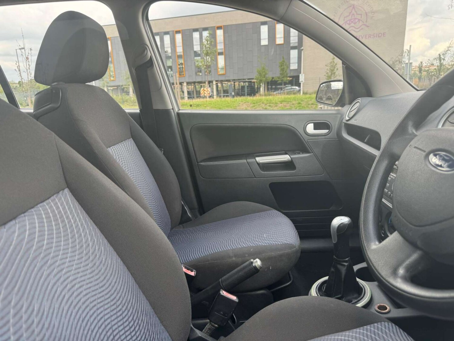 Used Ford Fusion 2007 for sale - 76601063: Photo 32