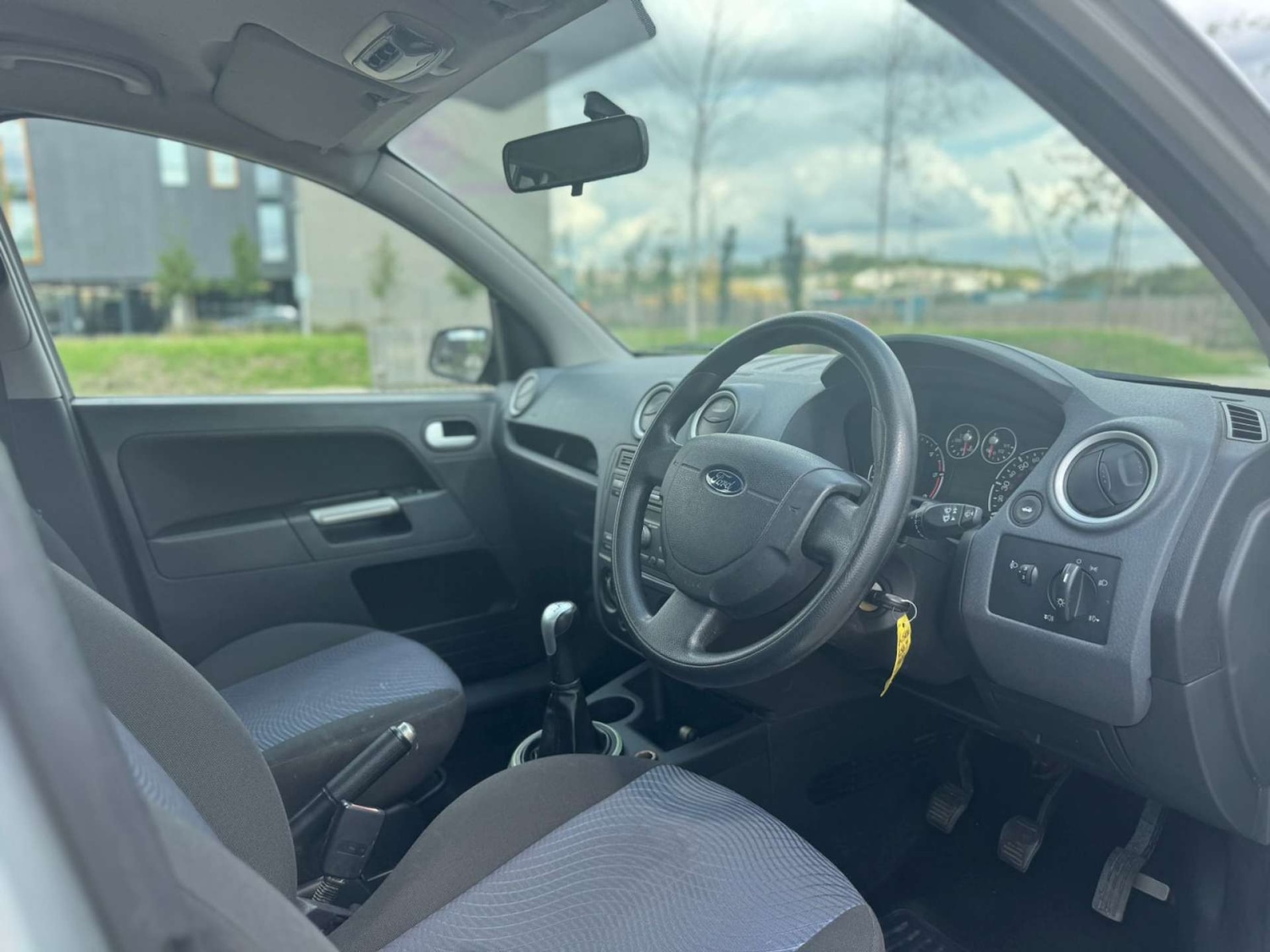 Used Ford Fusion 2007 for sale - 76601063: Photo 65