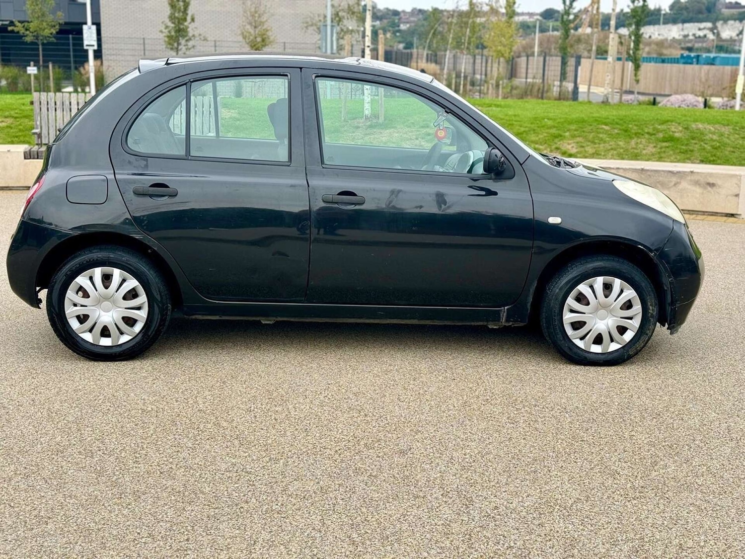 Used Nissan Micra 2004 for sale - 76601324: Photo 18