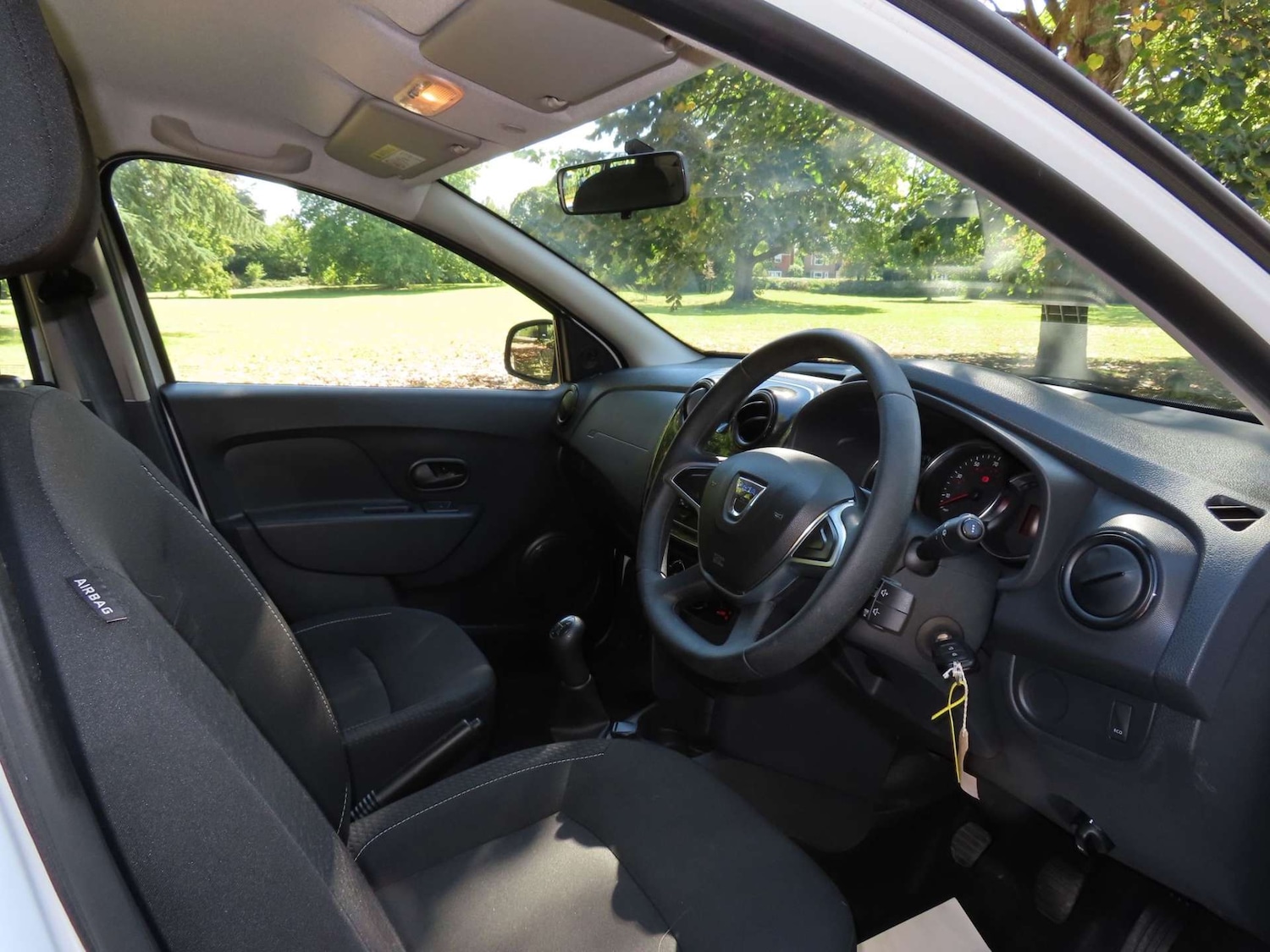 Used Dacia Sandero 2019 for sale - 77022515: Photo 39