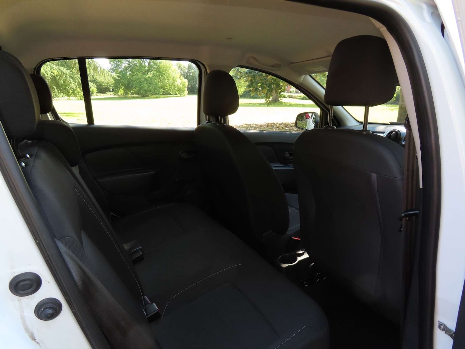 Used Dacia Sandero 2019 for sale - 77022515: Photo 42