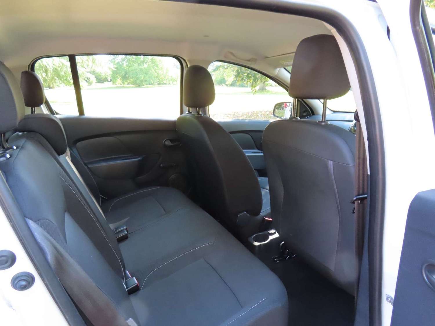 Used Dacia Sandero 2019 for sale - 77022515: Photo 45