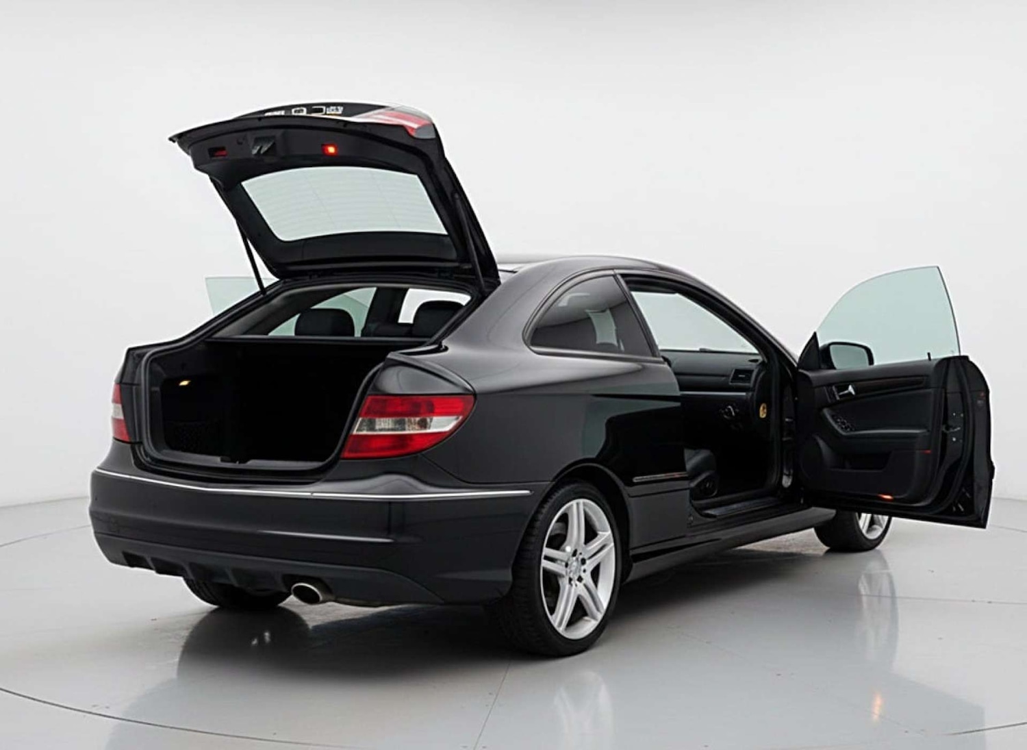 Used Mercedes-Benz CLC Class 2011 for sale - 77241067: Photo 12