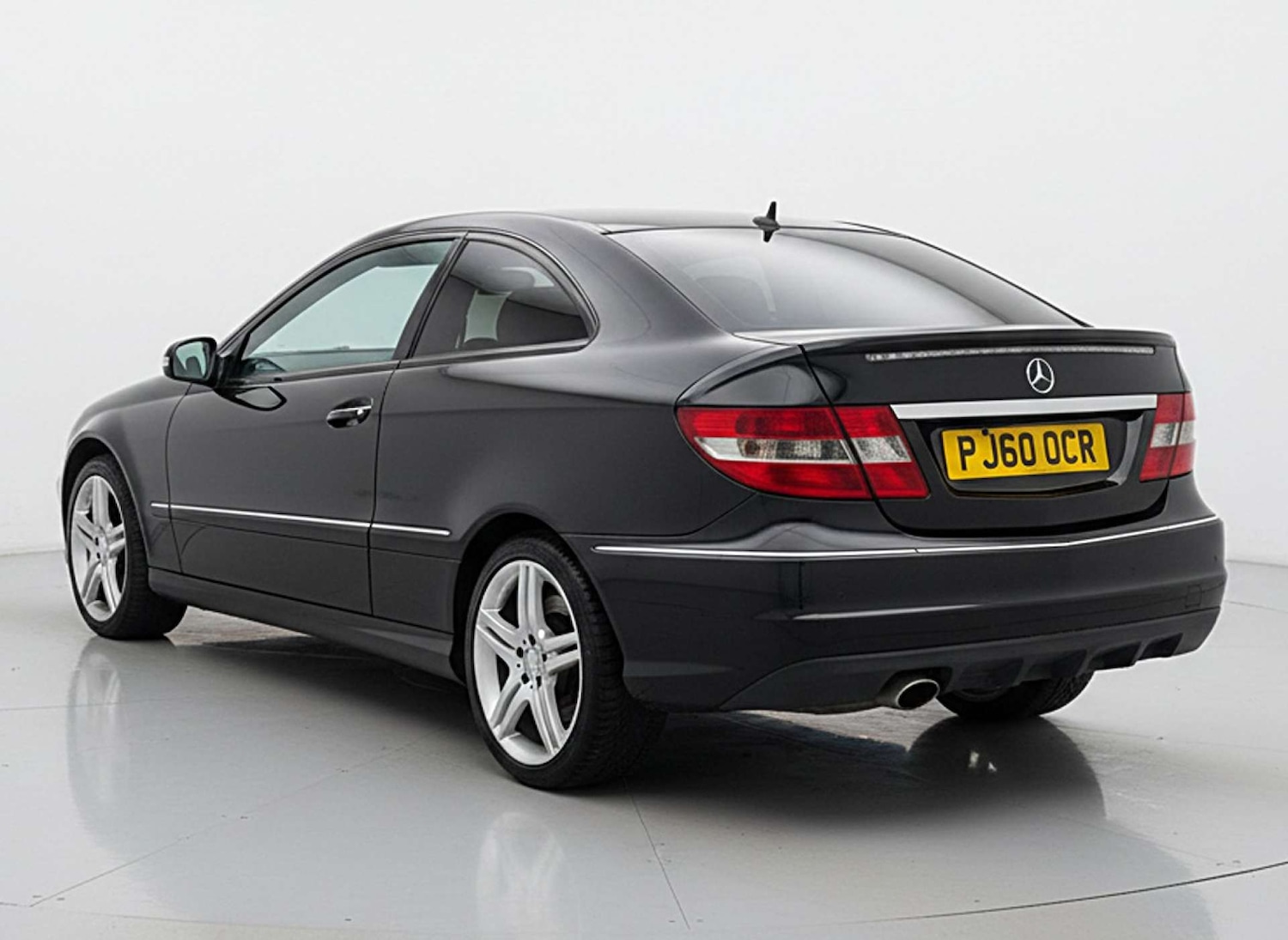 Used Mercedes-Benz CLC Class 2011 for sale - 77241067: Photo 5