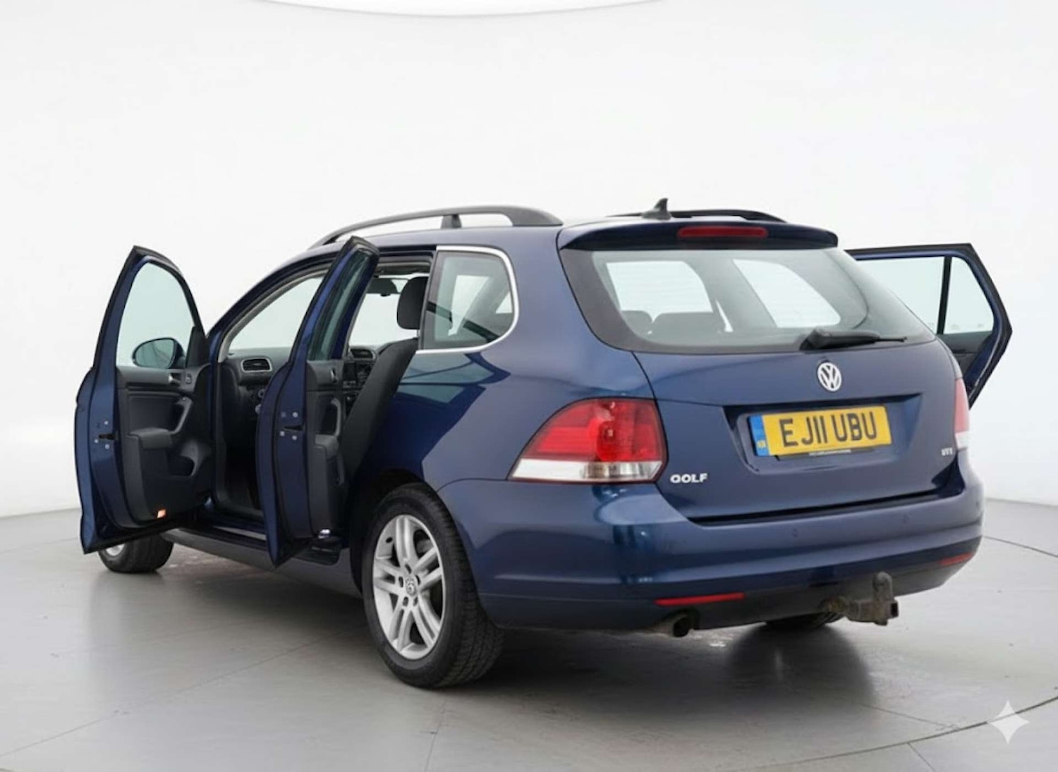 Used Volkswagen Golf 2011 for sale - 78111278: Photo 8