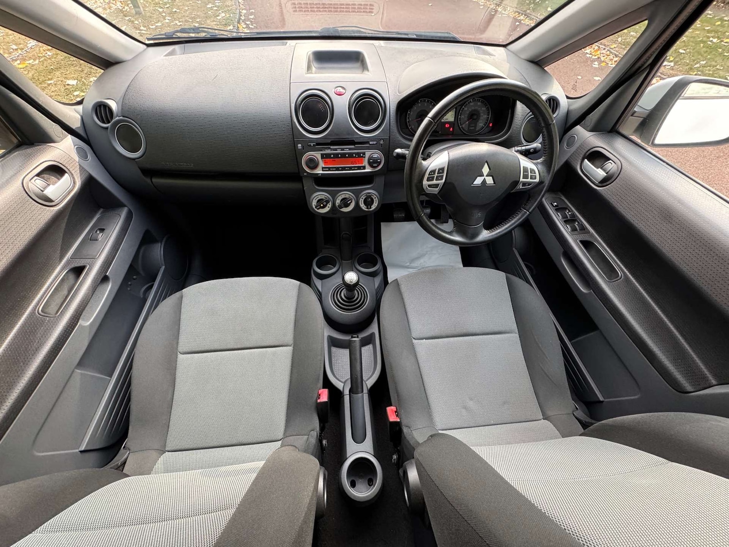 Used Mitsubishi Colt 2013 for sale - 76602032: Photo 21