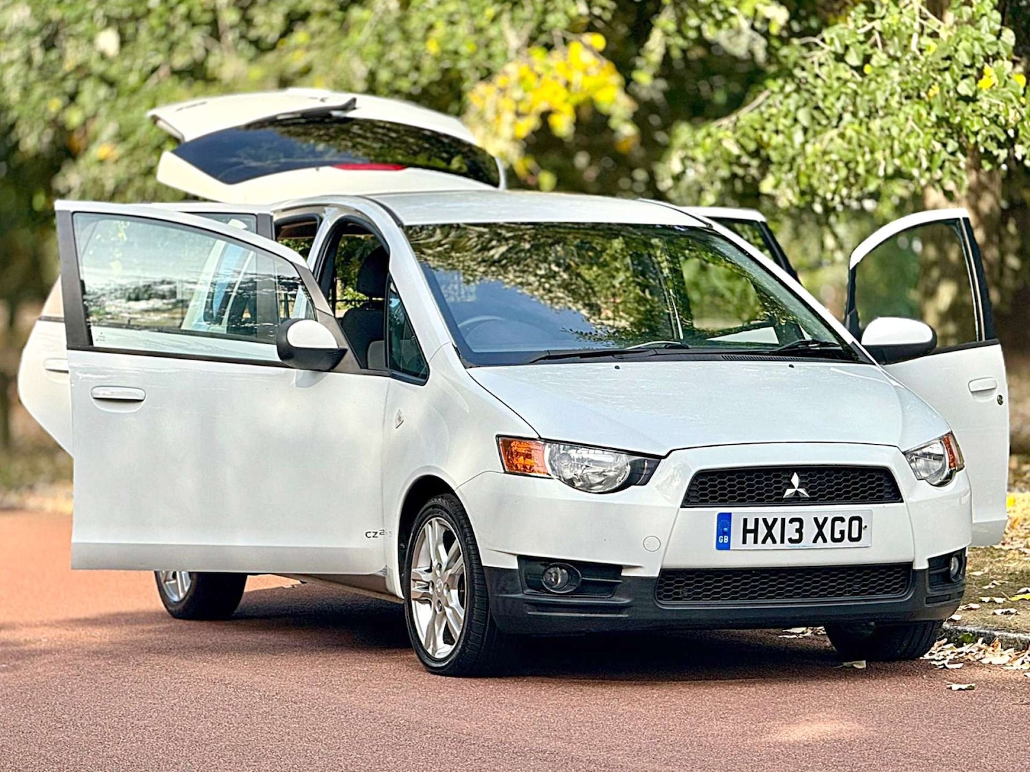 Used Mitsubishi Colt 2013 for sale - 76602032: Photo 31