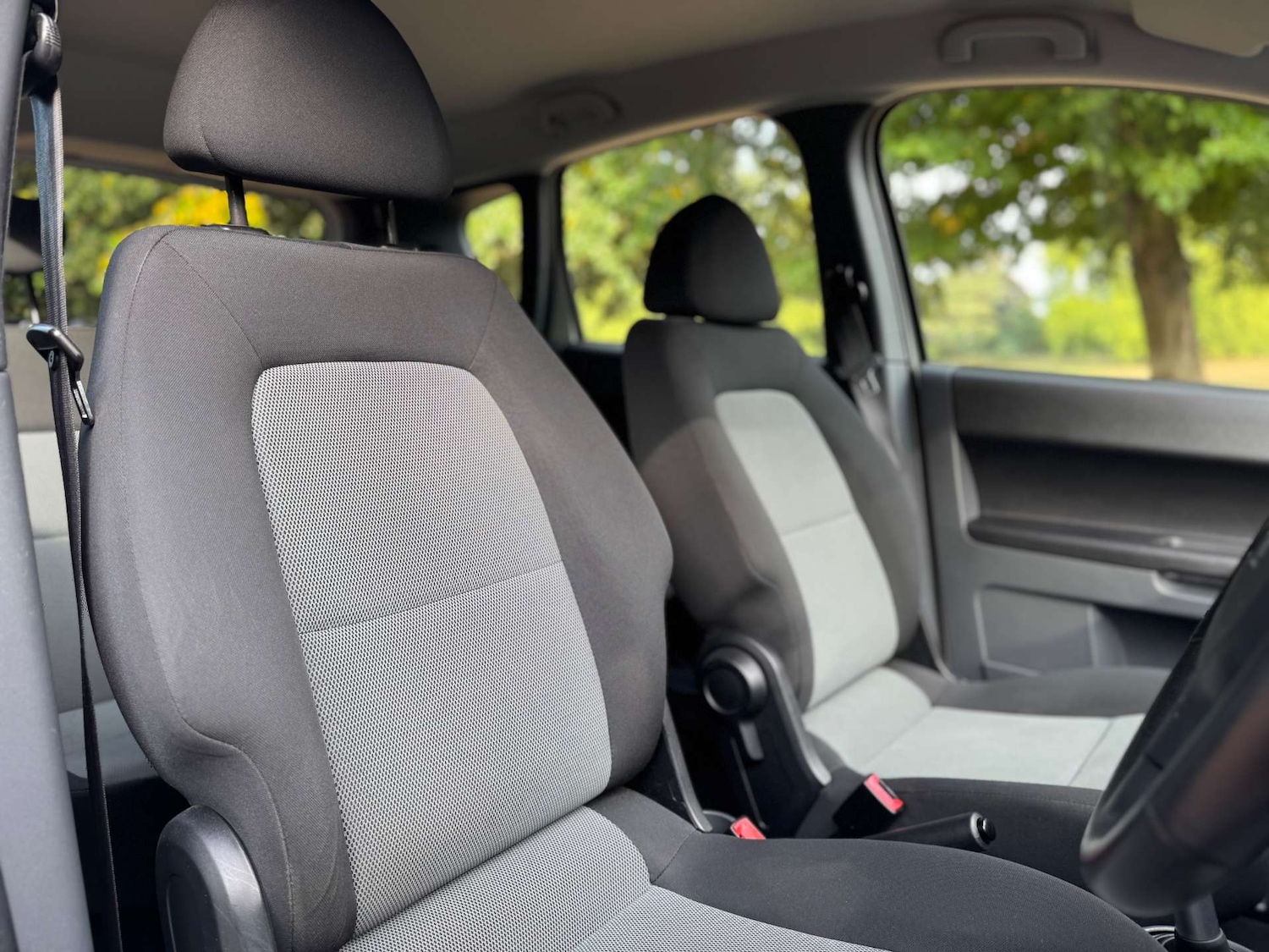 Used Mitsubishi Colt 2013 for sale - 76602032: Photo 35