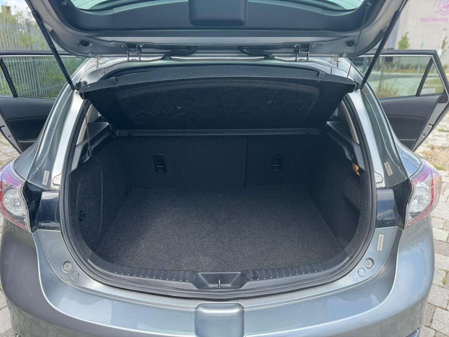 Vehicle 27