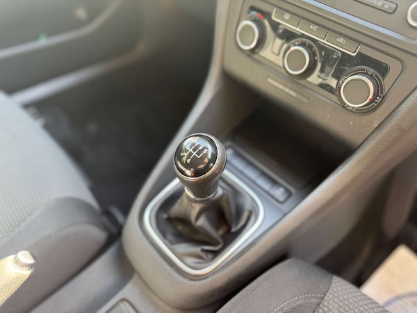 Used Volkswagen Golf 2013 for sale - 76208633: Photo 29