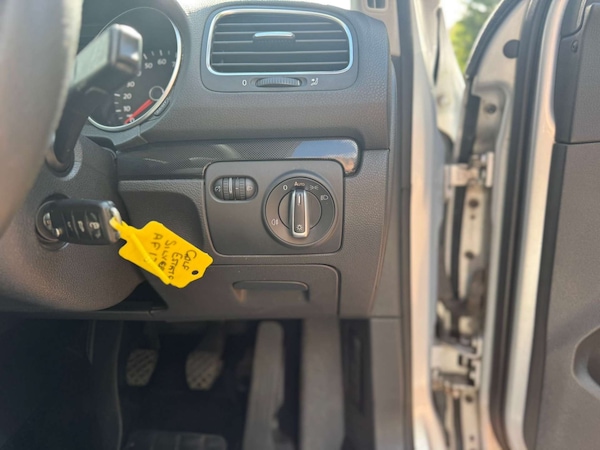 Used Volkswagen Golf 2013 for sale - 76208633: Photo 34