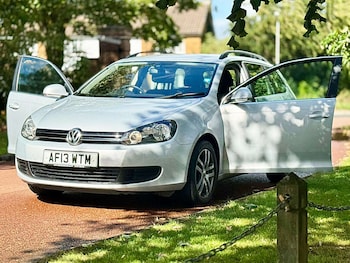 Used Volkswagen Golf 2013 for sale - 76208633: Photo 3