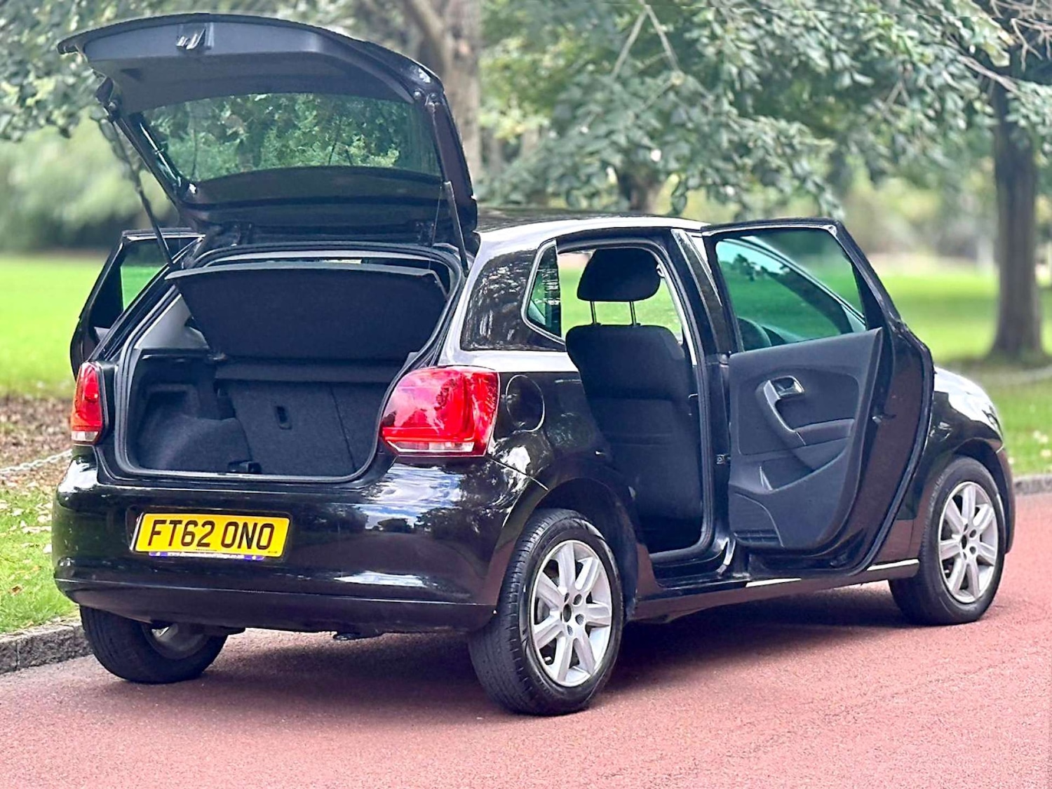 Used Volkswagen Polo 2013 for sale - 77200729: Photo 22