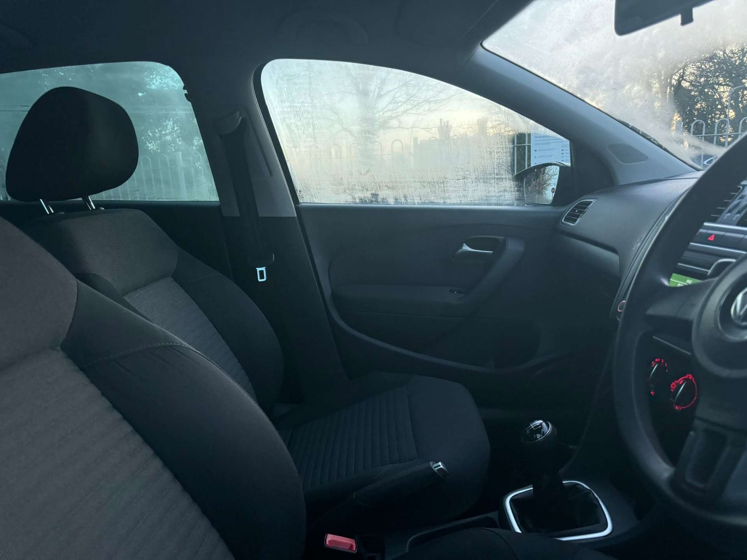 Used Volkswagen Polo 2013 for sale - 77200729: Photo 31