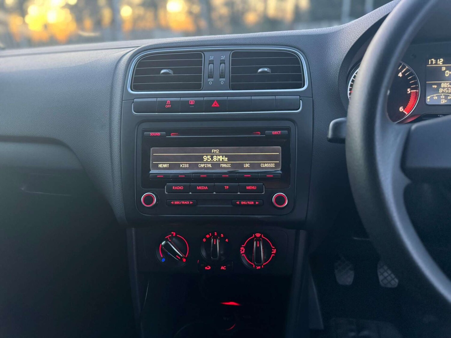 Used Volkswagen Polo 2013 for sale - 77200729: Photo 56