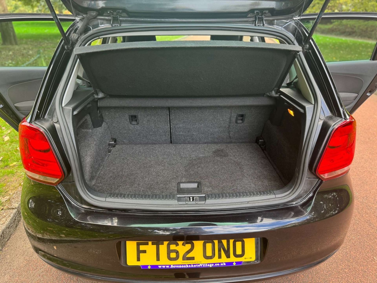 Used Volkswagen Polo 2013 for sale - 77200729: Photo 60