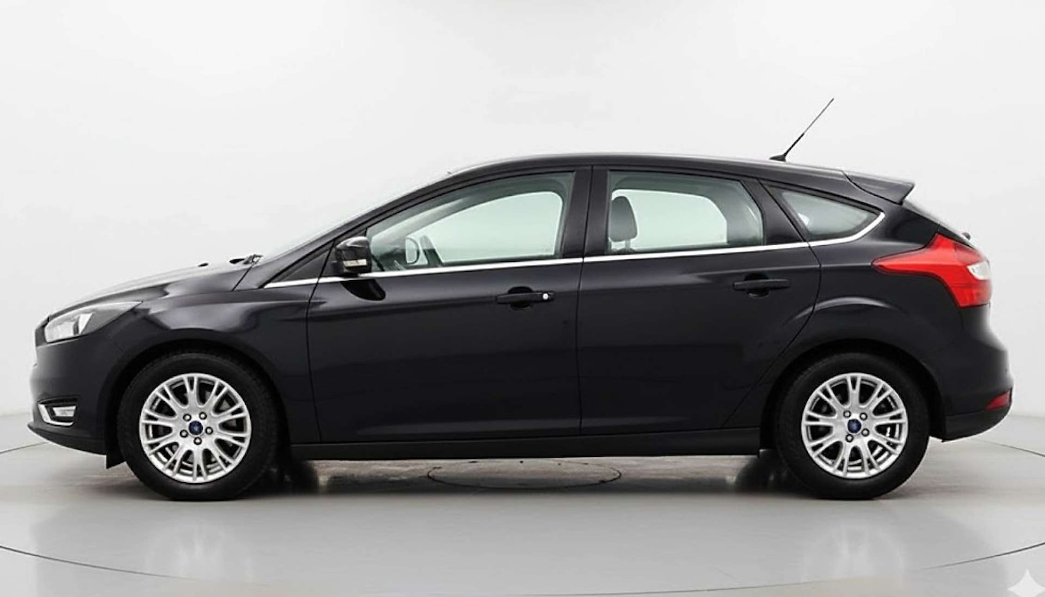 Used Ford Focus 2011 for sale - 76703586: Photo 8