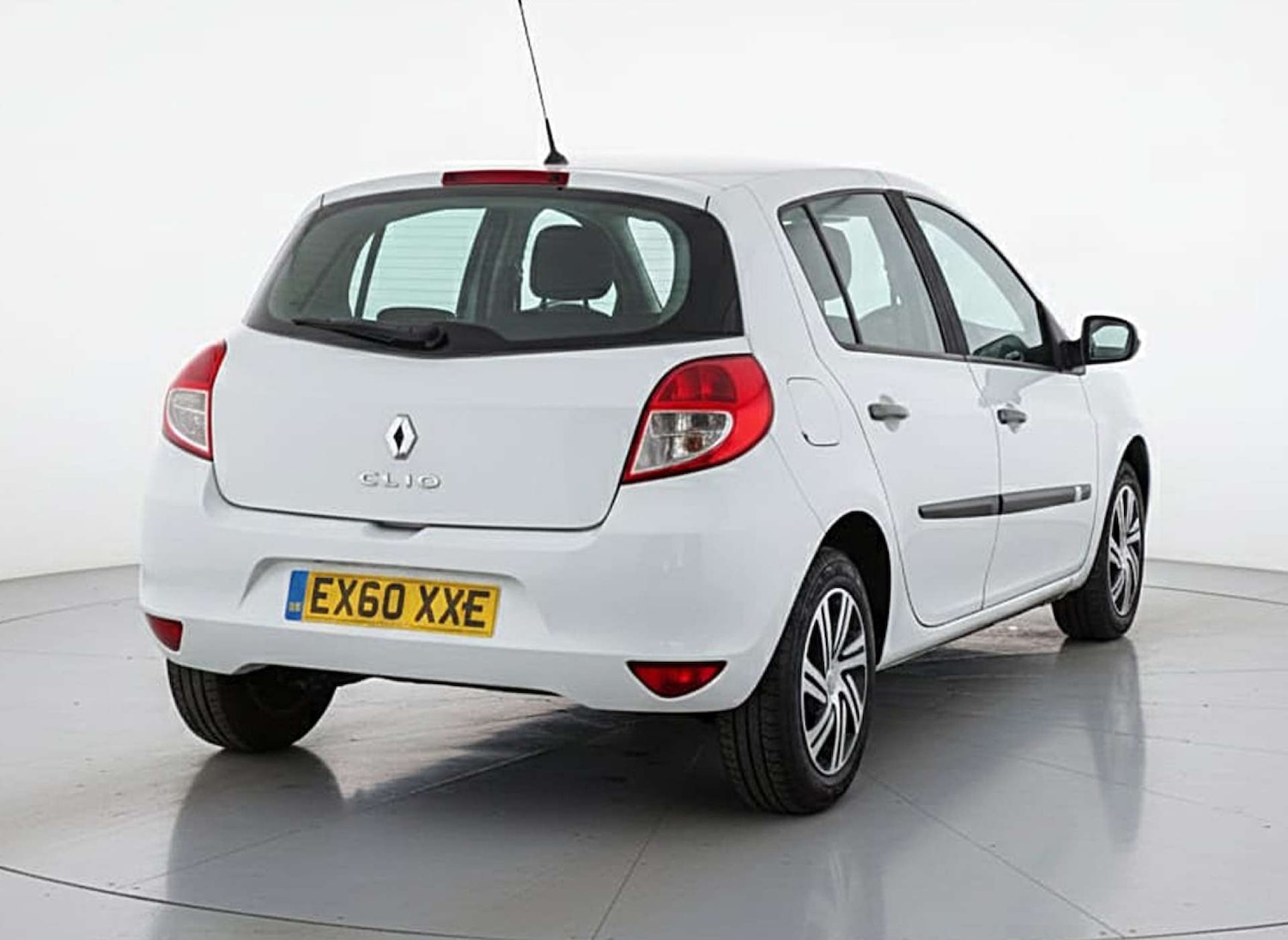 Used Renault Clio 2010 for sale - 76495884: Photo 15
