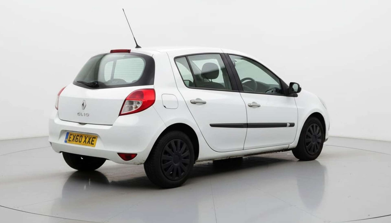 Used Renault Clio 2010 for sale - 76495884: Photo 4
