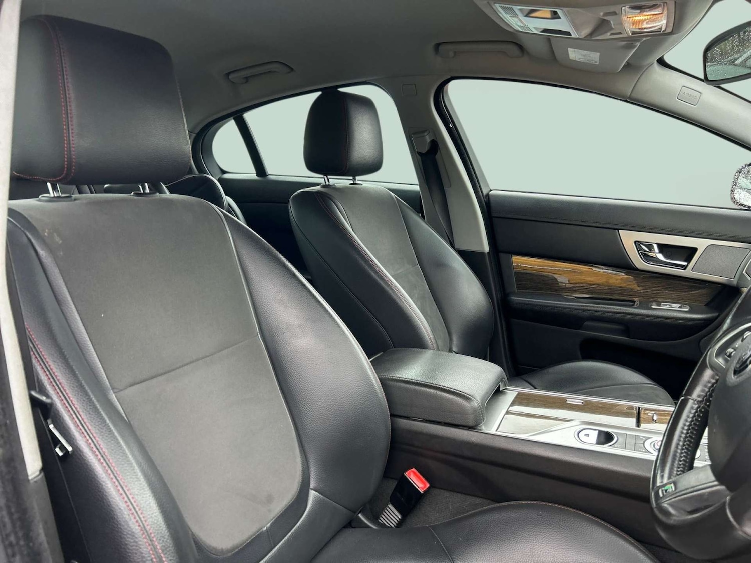 Used Jaguar XF 2014 for sale - 76404372: Photo 12