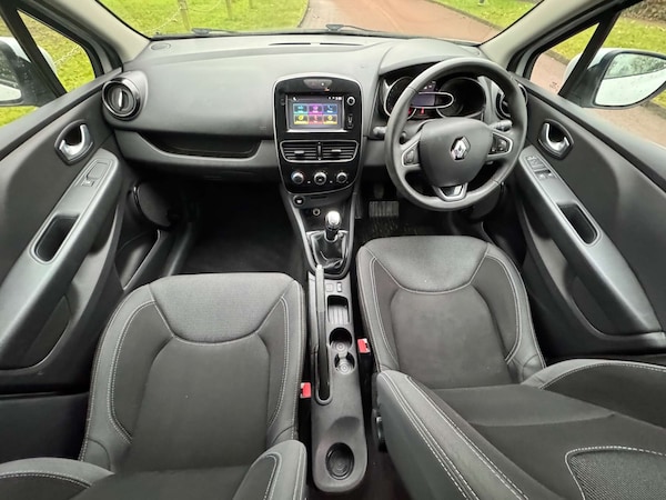 Used Renault Clio 2017 for sale - 74435614: Photo 26