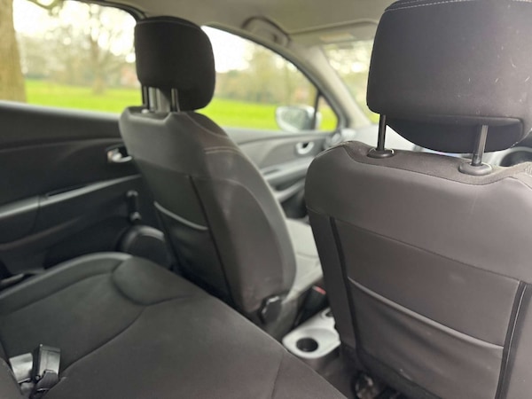 Used Renault Clio 2017 for sale - 74435614: Photo 27