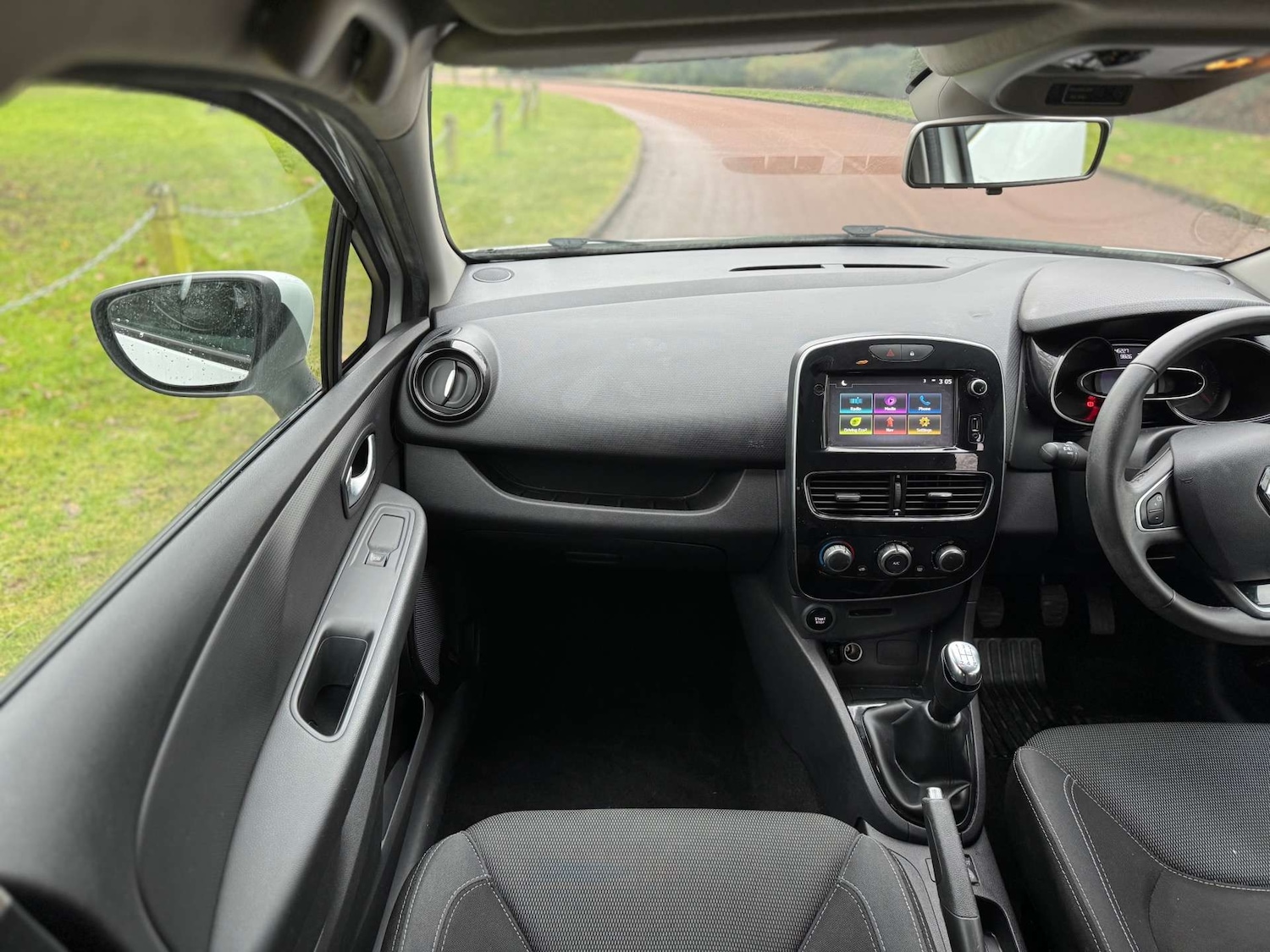 Vehicle 29