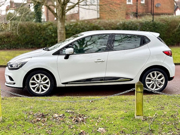 Used Renault Clio 2017 for sale - 74435614: Photo 39