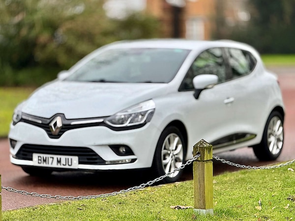 Used Renault Clio 2017 for sale - 74435614: Photo 41
