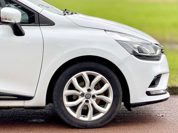 Used Renault Clio 2017 for sale - 74435614: Photo 45