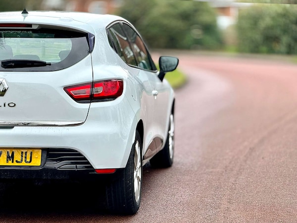 Used Renault Clio 2017 for sale - 74435614: Photo 46