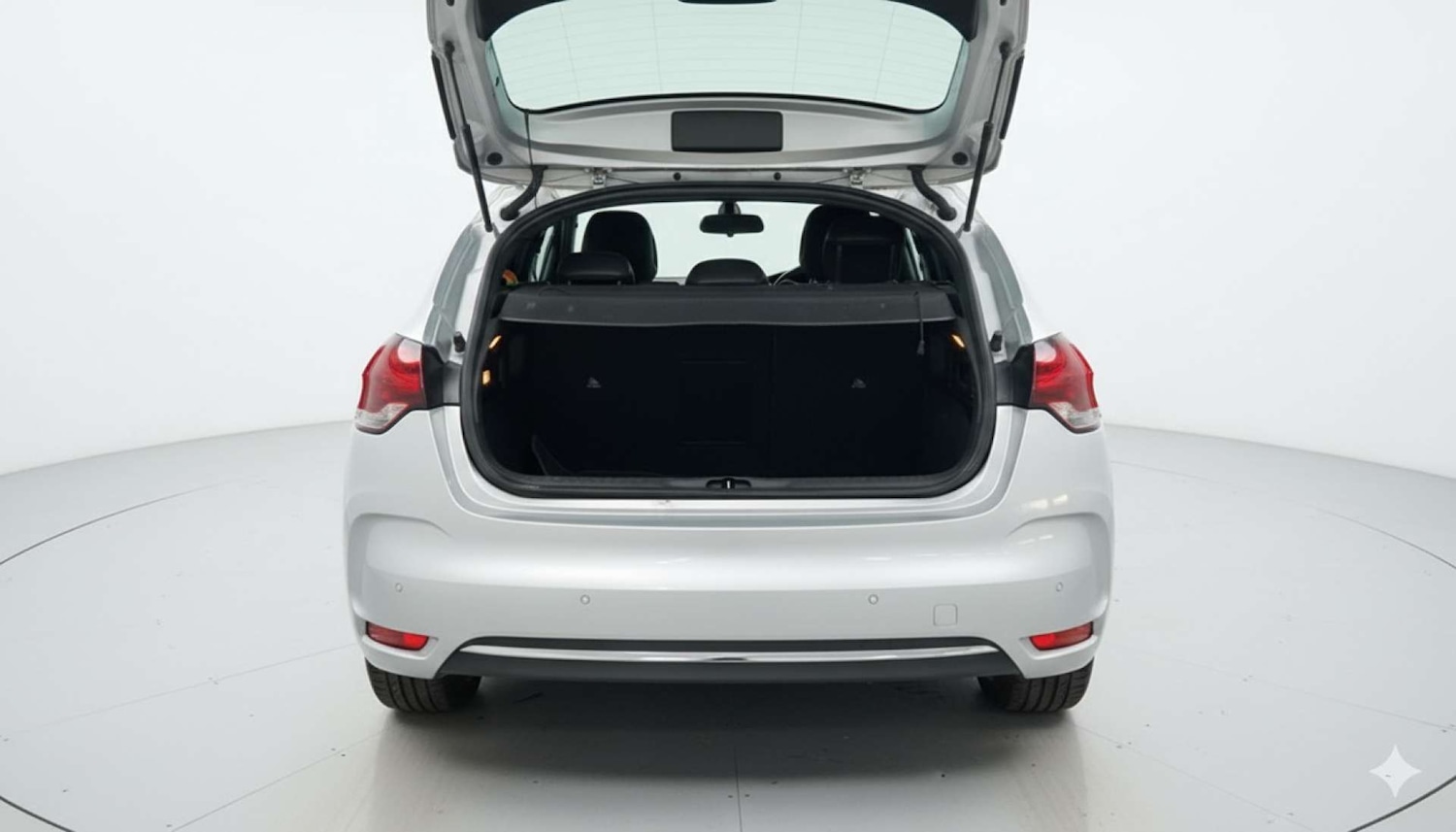 Used Citroen DS4 2011 for sale - 76347358: Photo 11