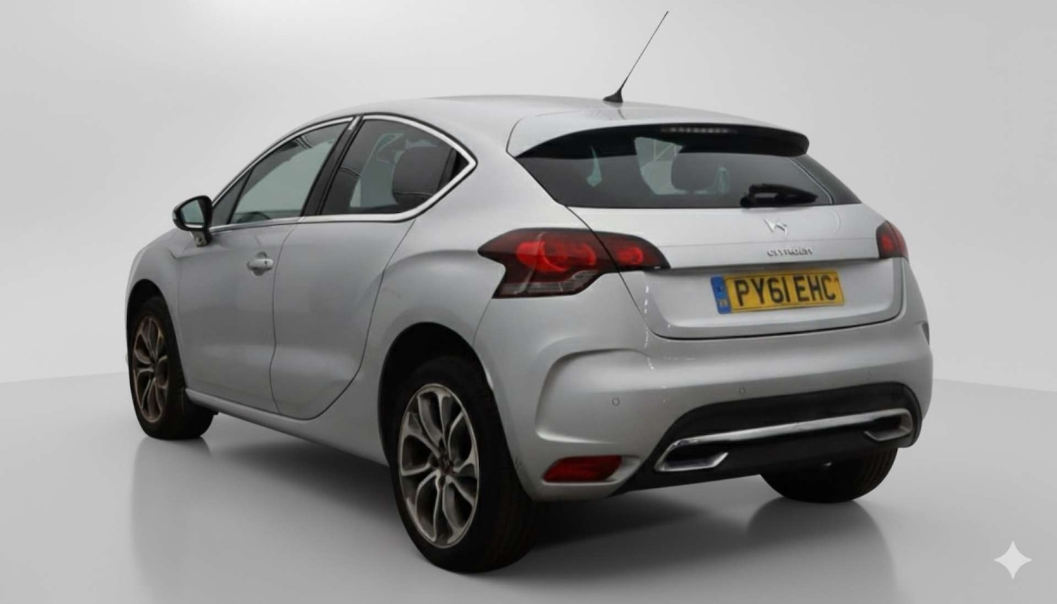 Used Citroen DS4 2011 for sale - 76347358: Photo 4