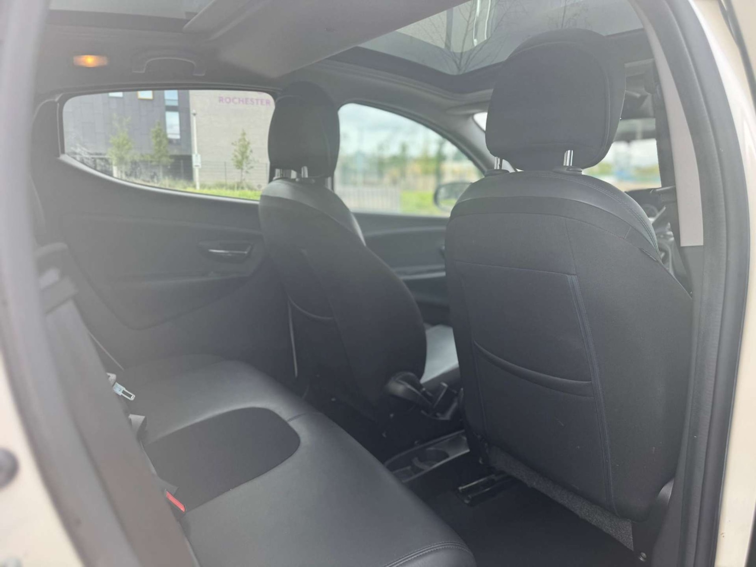 Used Chrysler Ypsilon 2012 for sale - 76602071: Photo 18