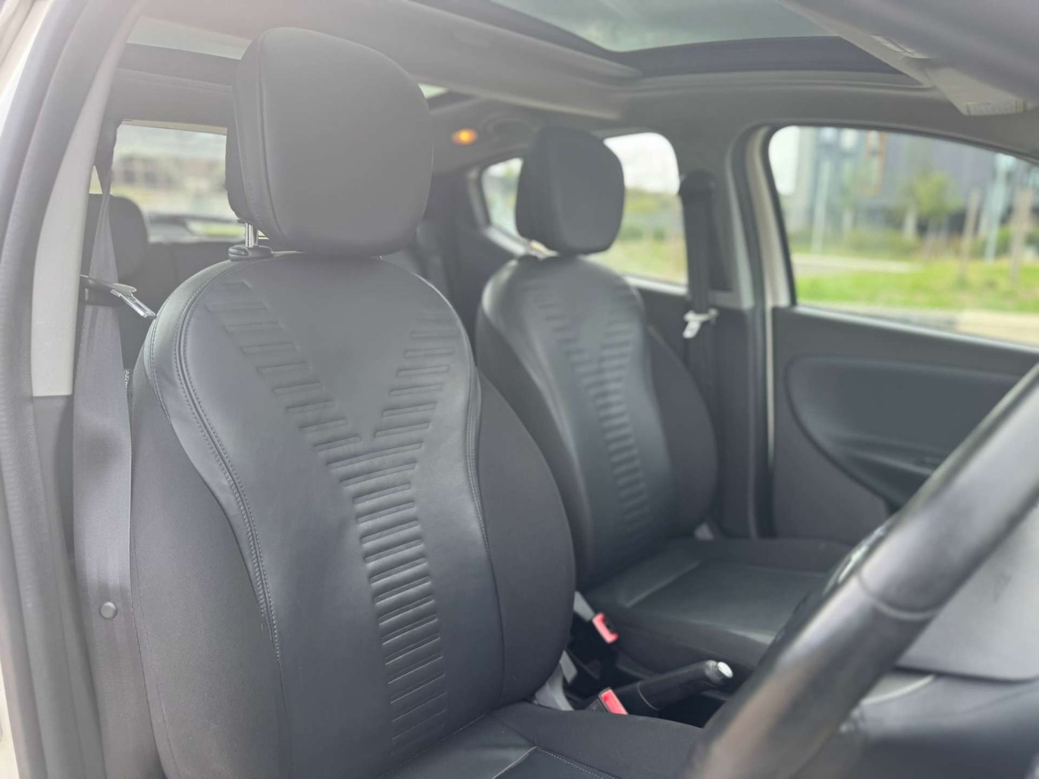 Used Chrysler Ypsilon 2012 for sale - 76602071: Photo 29