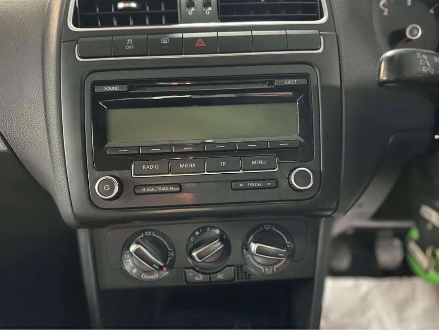 Used Volkswagen Polo 2010 for sale - 76278203: Photo 25