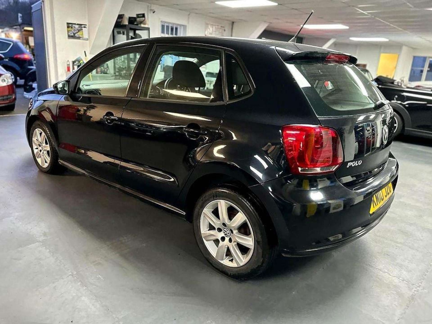 Used Volkswagen Polo 2010 for sale - 76278203: Photo 4