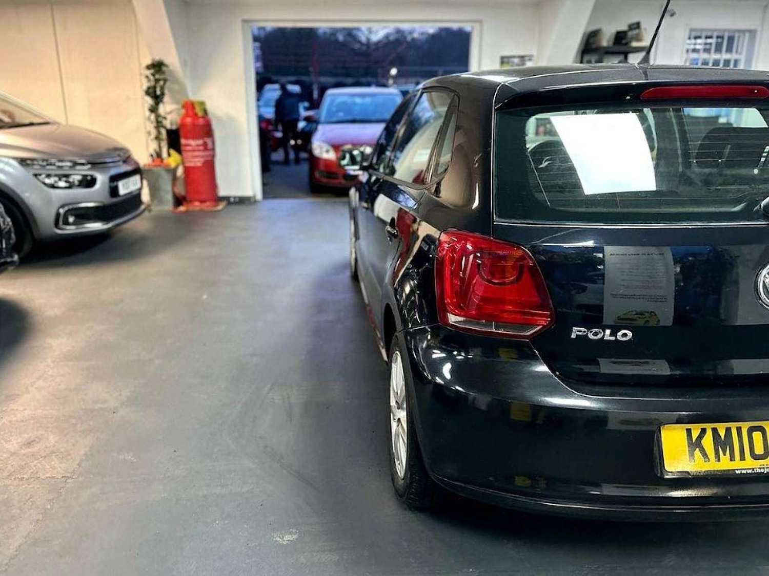 Used Volkswagen Polo 2010 for sale - 76278203: Photo 6