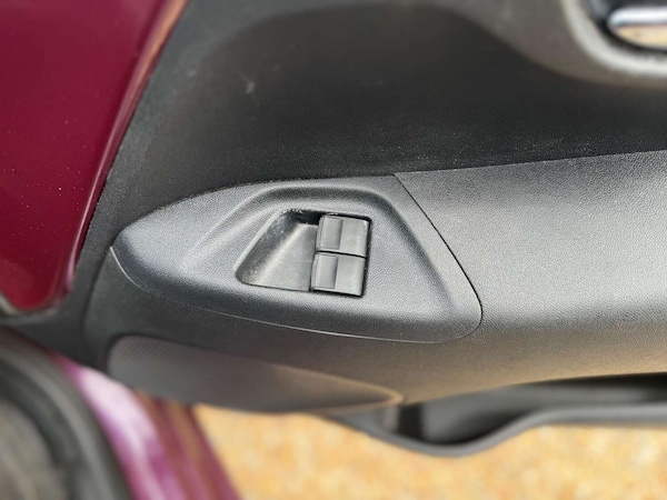 Used Peugeot 108 2015 for sale - 73840987: Photo 29
