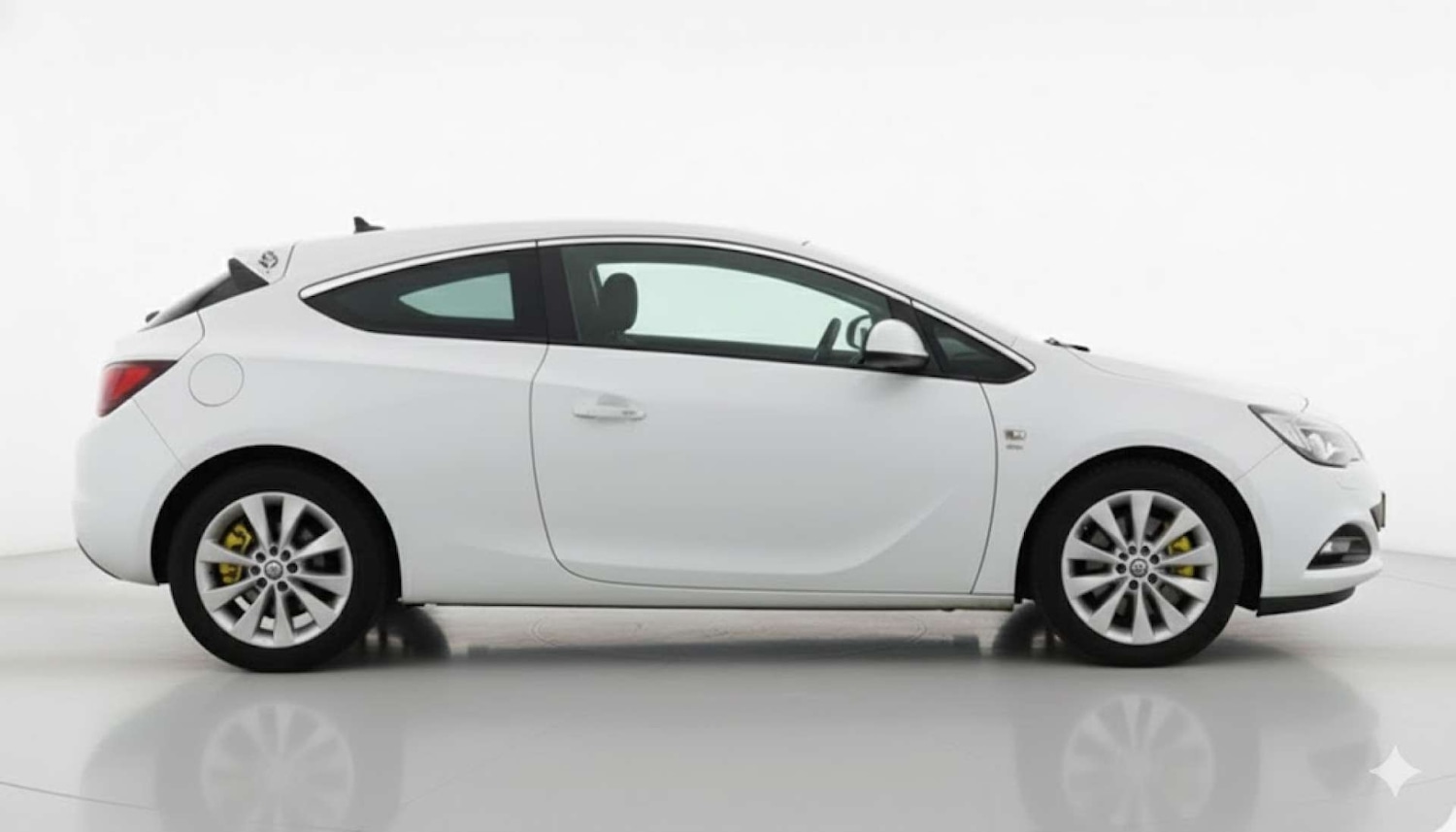 Used Vauxhall Astra GTC 2013 for sale - 77353607: Photo 8