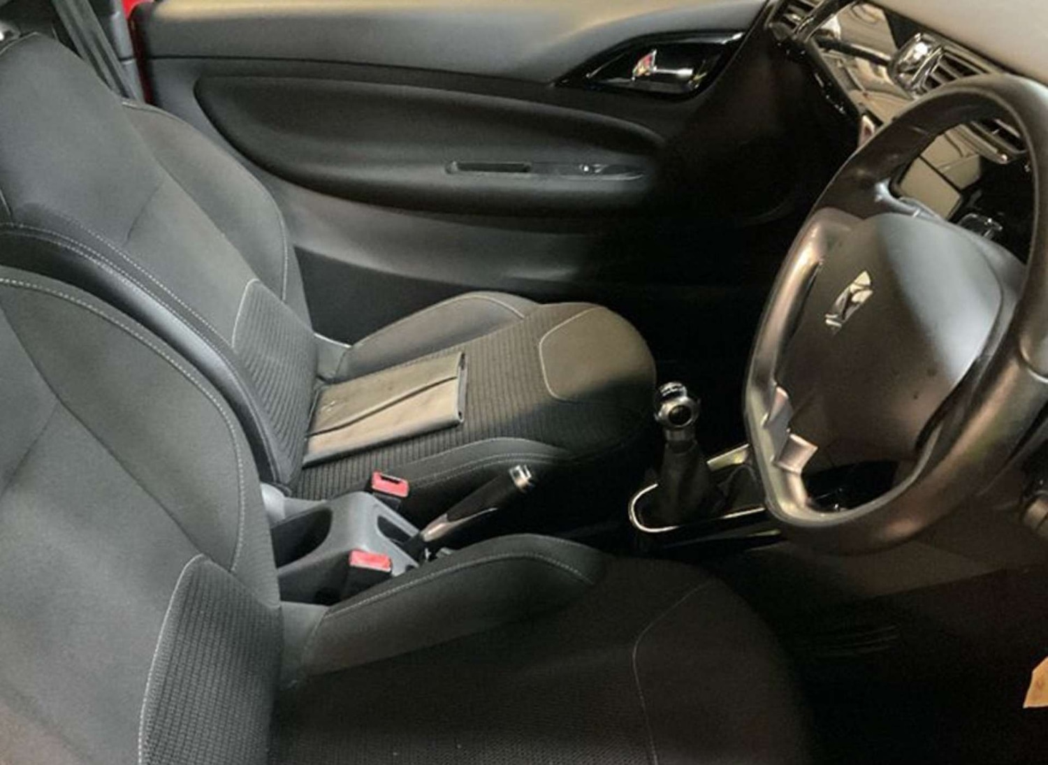 Used Citroen DS3 2011 for sale - 77033674: Photo 12