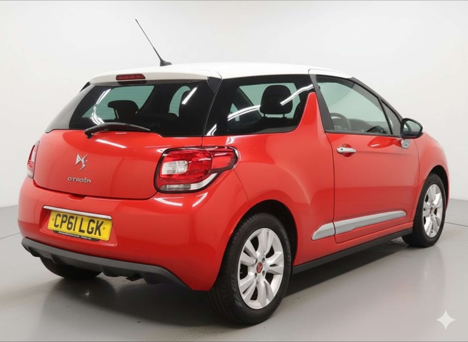 Used Citroen DS3 2011 for sale - 77033674: Photo 13